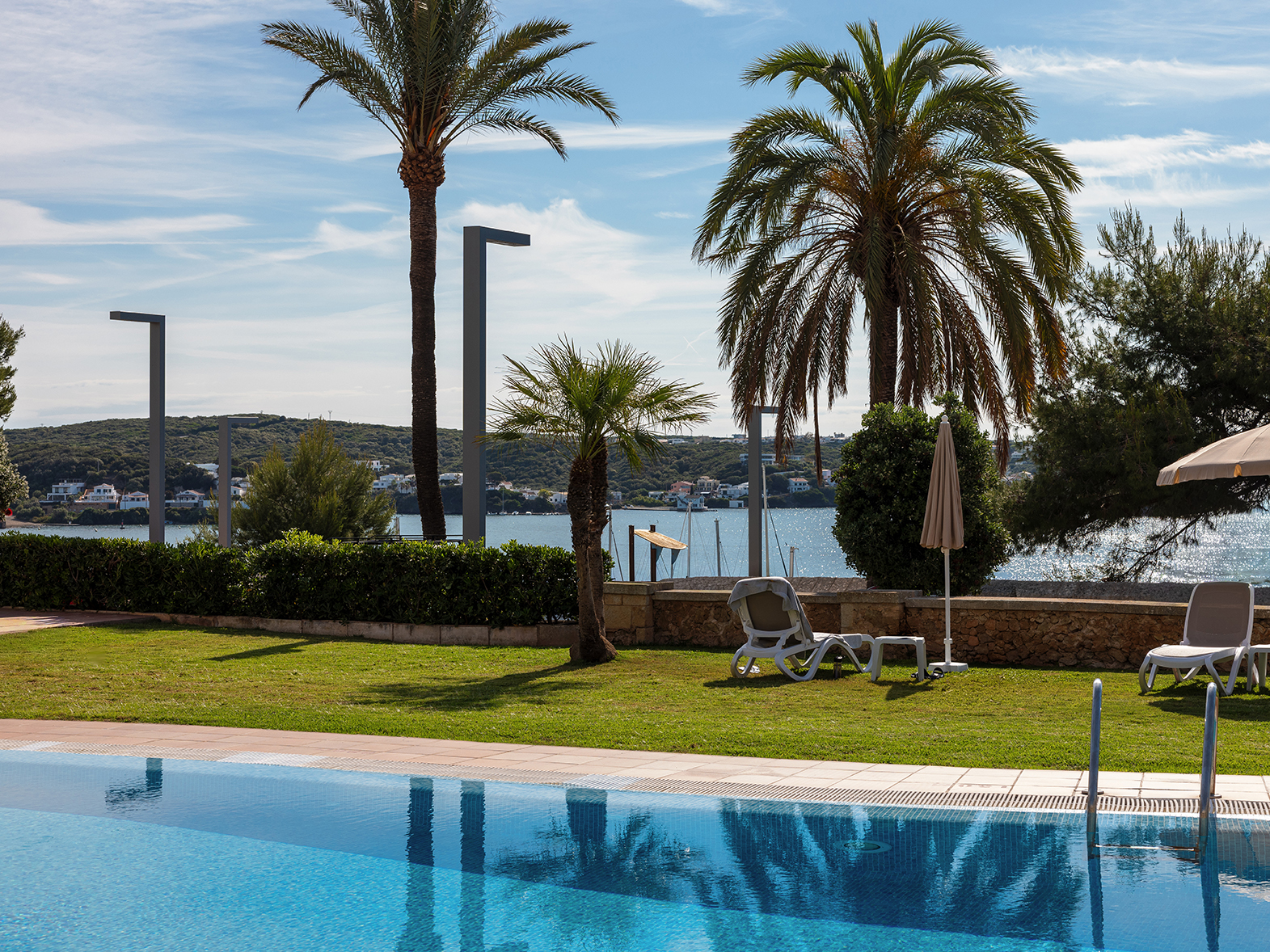 006_alta_mahon Piscina.jpg